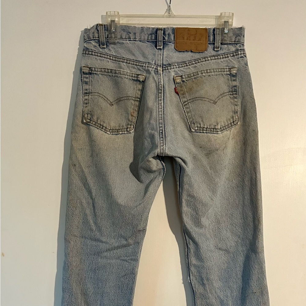 Vintage 1985 Levi’s with the best wear.💕